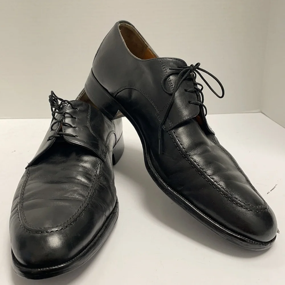Saks Fifth Ave leather Thomas loafers